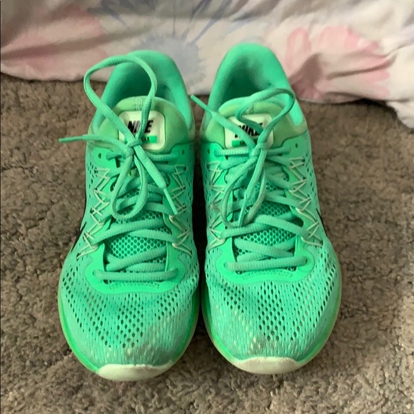 nike skyelux women's